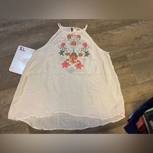 XL Embroidered Floral Flowy Tank Xhilaration